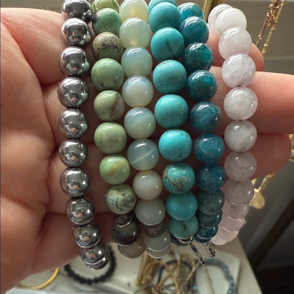 Chic Beaded Bracelet Set in Silver, Green, and Blue